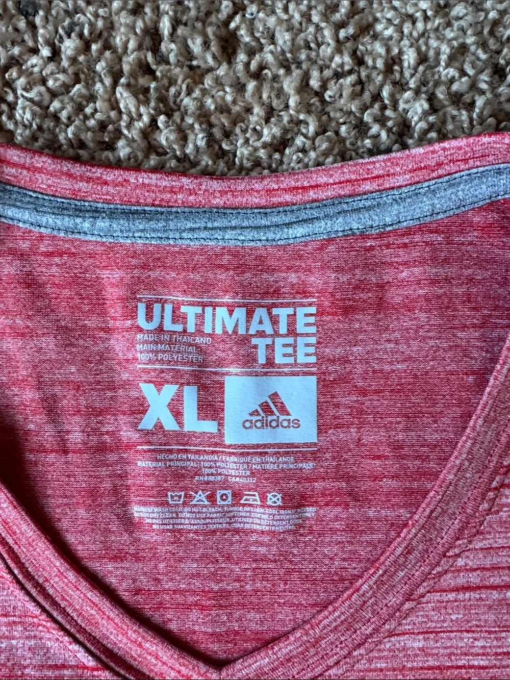 Adidas dri-fit top size XL